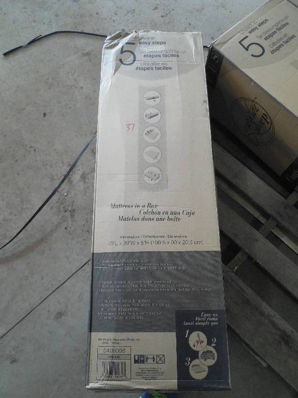 lot 38 image: Signature Sleep Contour 8 Inch Independently Encased Coil Mattress with Low VOC CertiPUR-US Certified Foam, 8 Inch Twin Coil Mattress