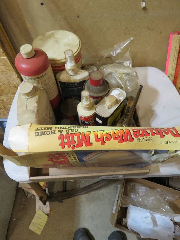 Vintage Garage Lot