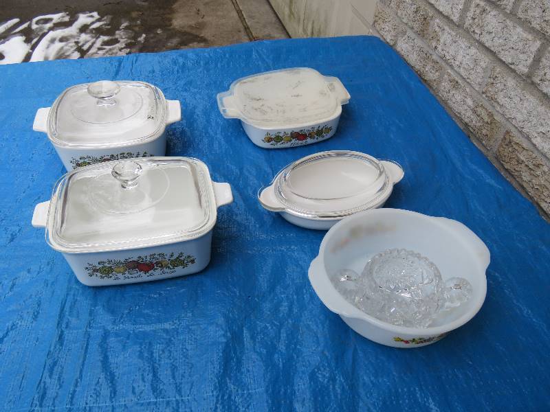 Vintage Baking Dishes