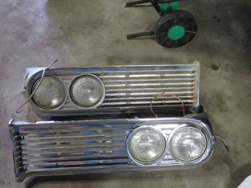 Vintage Auto Parts