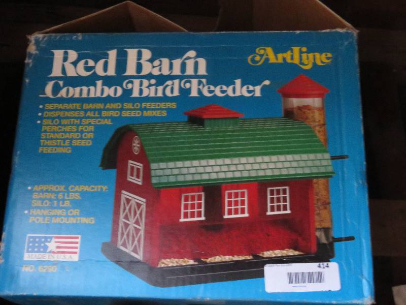 Outdoor Bird Feeder