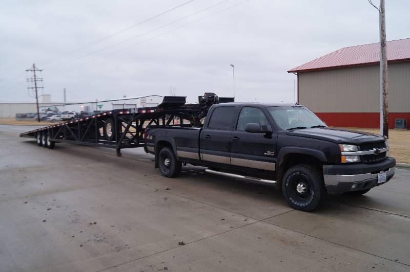 lot 1 image: Diesel Truck & 3 Car Trailer