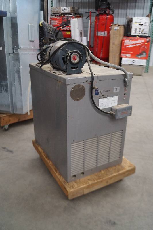 lot 17 image: Beer Line Chiller