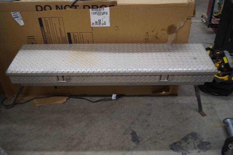 lot 58 image: Truck Toolbox