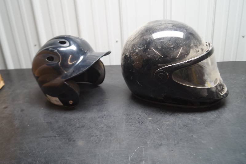 lot 77 image: Snowmobile Helmets