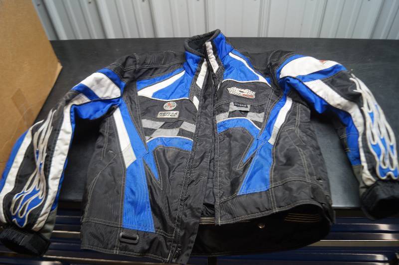lot 79 image: Snowmobile Jacket