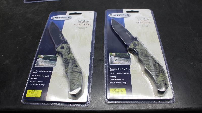 Folding Knives