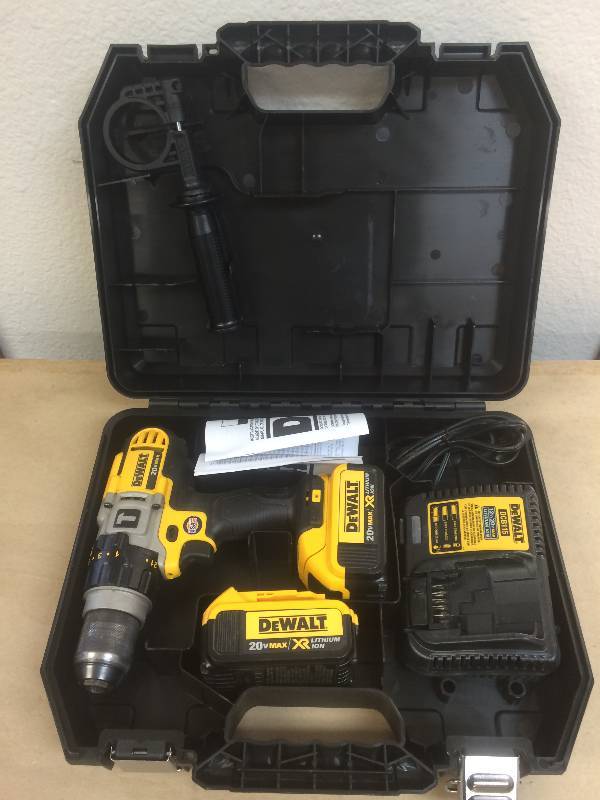 lot 2 image: DeWalt 20V Hammer Drill