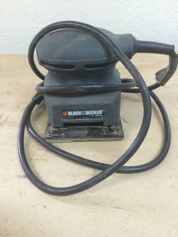 Black & Decker Model 7441 Quick Finish Electric Sander Works For