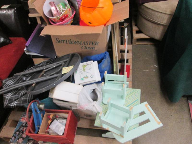 Pallet of Miscellaneous- see images...
