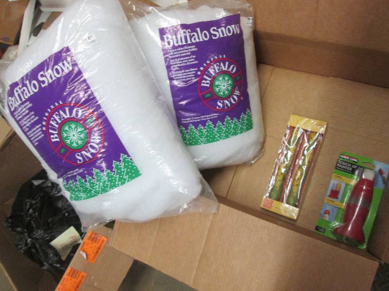 Lot of 2 Buffalo Snow Retail $4.50 ...