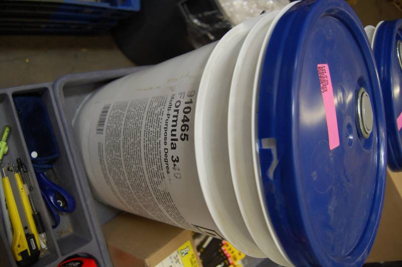 lot 25 image: 5gal Formula 340 Industrial Degreaser