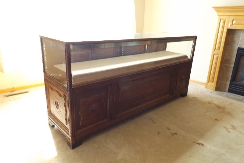 lot 44 image: LARGE Antique Solid Wood Powered Display Counter
