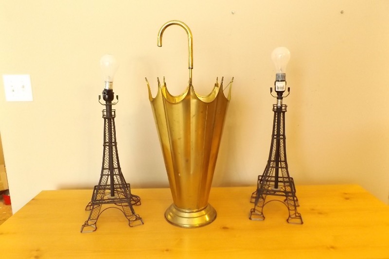 lot 58 image: Brass Umbrella Stand and 2 Metal Eifel Tower Lamps