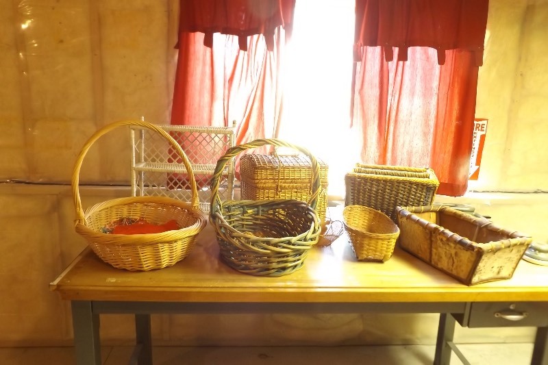 lot 106 image: Lot of Wicker etc. Items