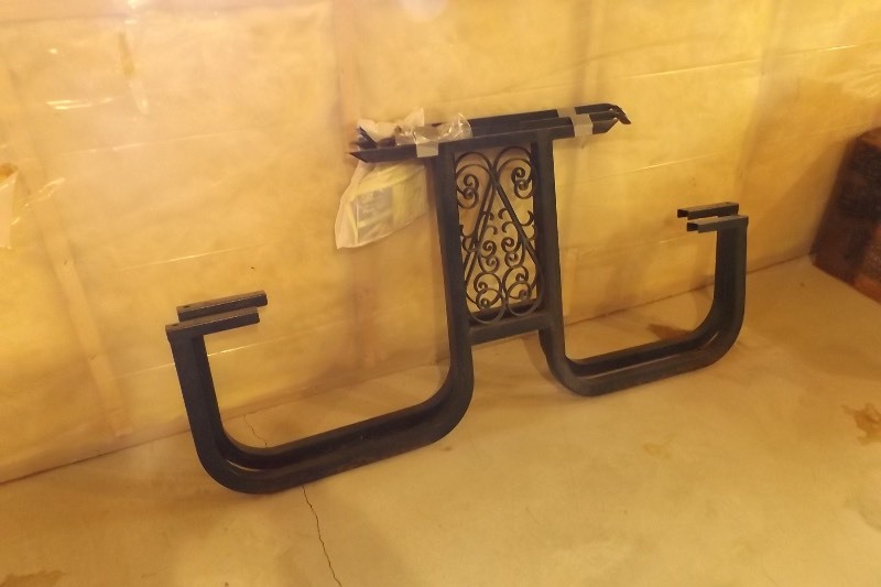 lot 111 image: 2 Steel Picnic Bench Legs