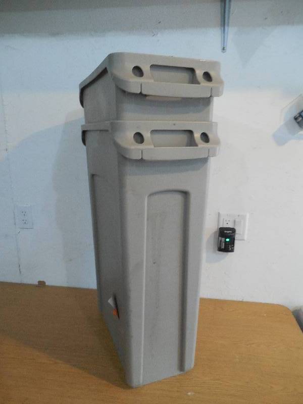 lot 95 image: (2) Rubbermaid Commercial Products Slim Jim 23 Gal. Beige Rectangular Trash Can with Venting Channels