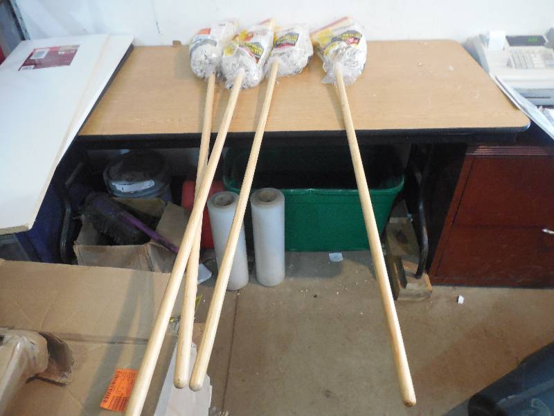 lot 144 image: (4) MOPS