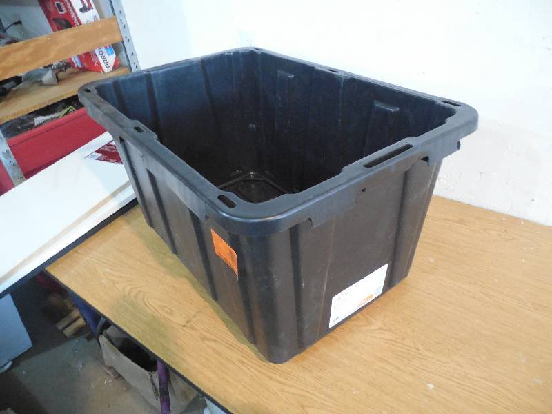 lot 145 image: STORAGE TOTE