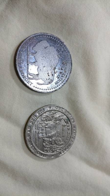 Red Lake Nation Gaming Token and B&L Bar Cocktail Chip