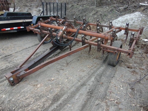 11 7 Field Digger