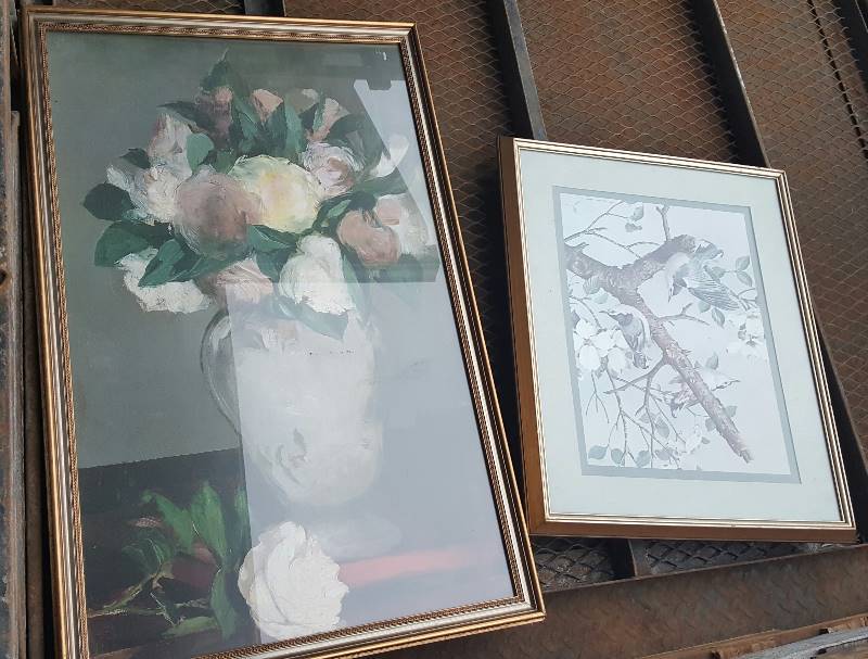 Large Lot of Pictures