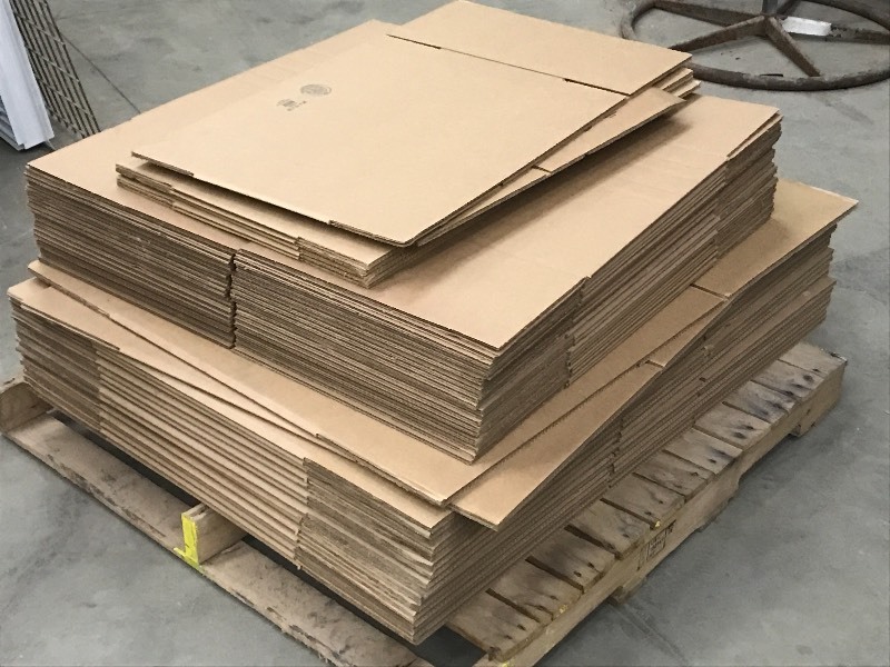 lot 35 image: Pallet Of Cardboard Boxes Uline 26...