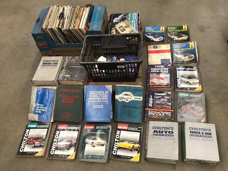 lot 52 image: Large Lot Of Assorted Auto Manual ...