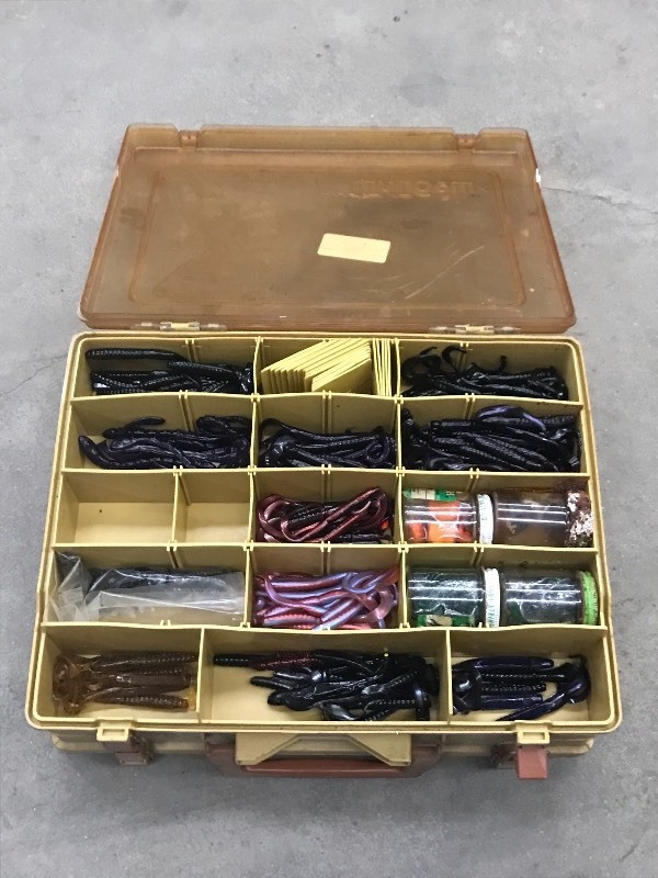 lot 69 image: Plano Double-Sided Tackle Box Full ...