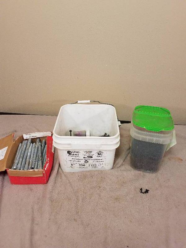 lot 90 image: Nail Spikes and bucket of Screw