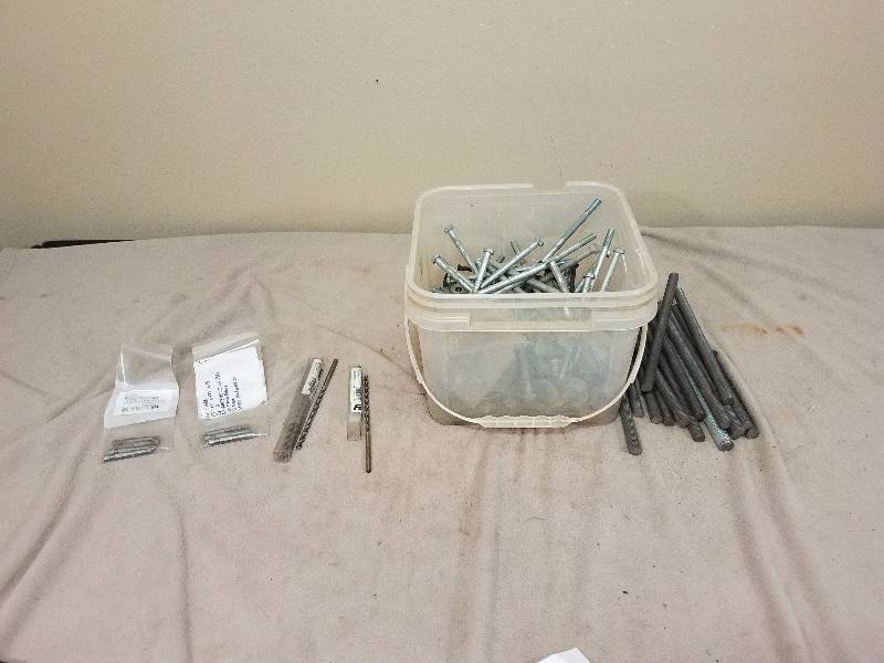 lot 91 image: Mixed bucket of Bolts