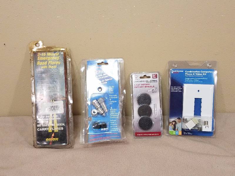 lot 109 image: NIB Mixed Items Lot