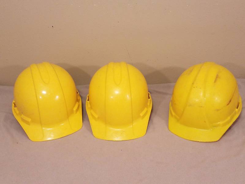 lot 114 image: Hard Hat Lot