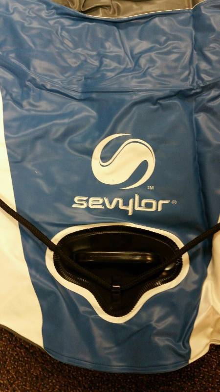 lot 157 image: New Sevylor HUI 400 Inflatable 4 person