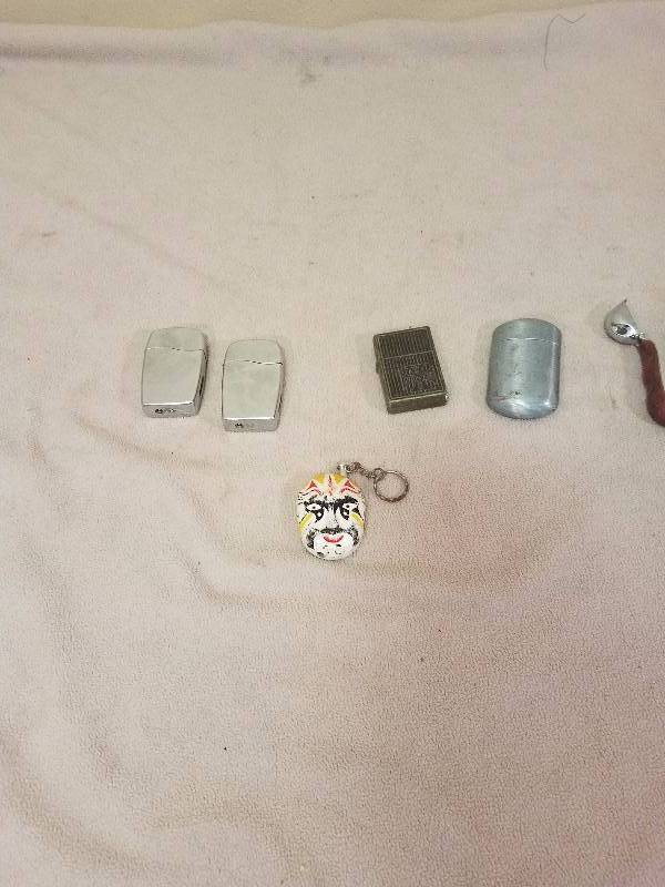 lot 173 image: Mixed Lighters Lot