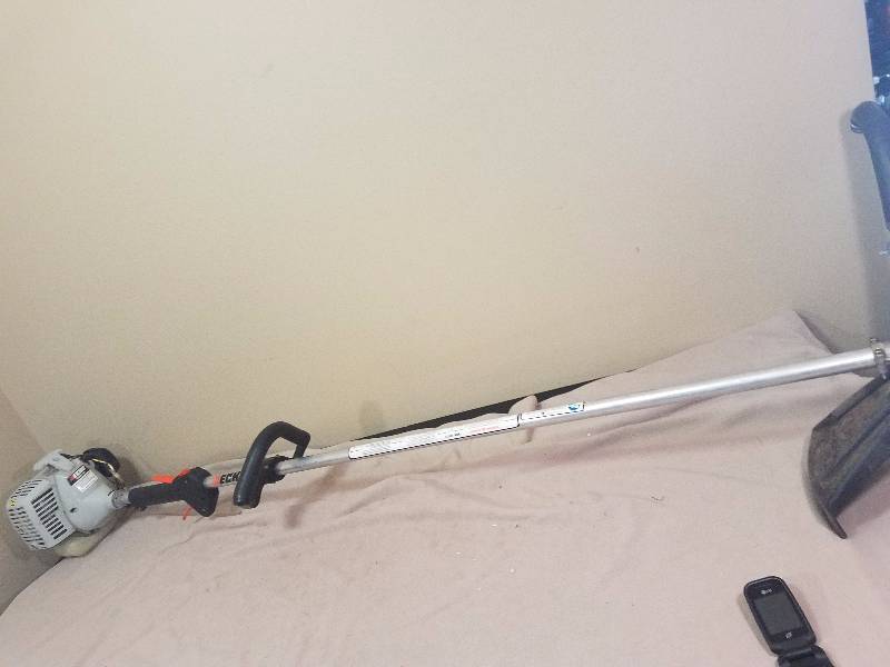 lot 191 image: Echo SRM-210 Weed Trimmer