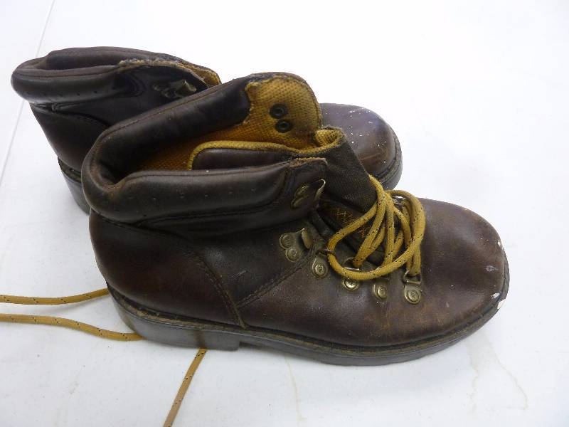 American AE Boots