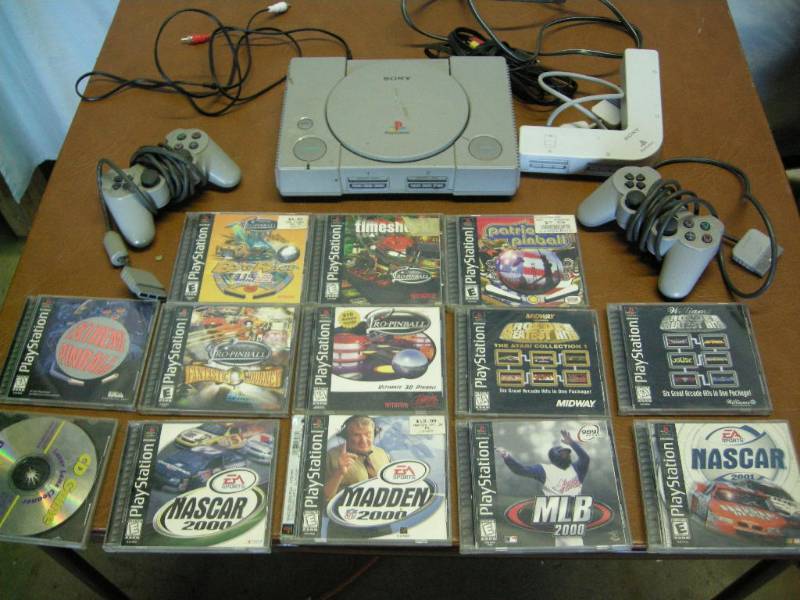 lot 71 image: Vintage Play Station I