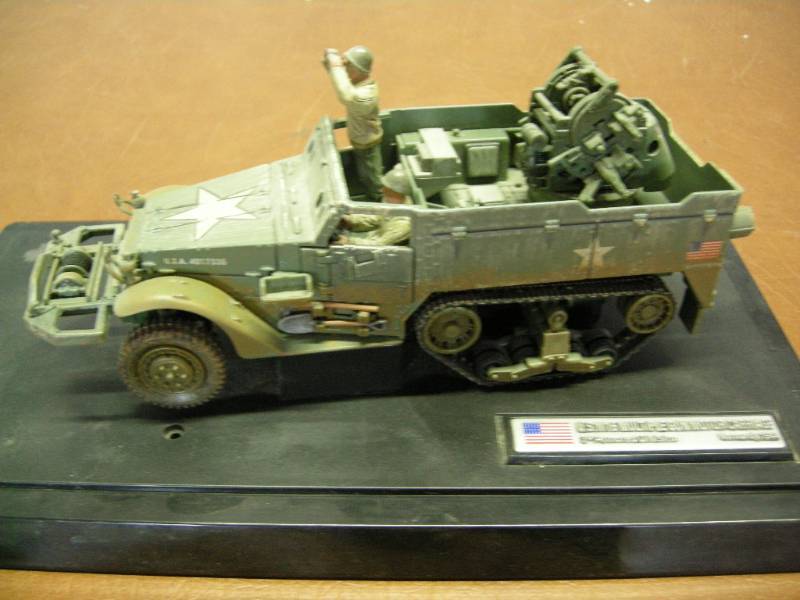 lot 88 image: MI6 Multiple Gun Motor Carriage