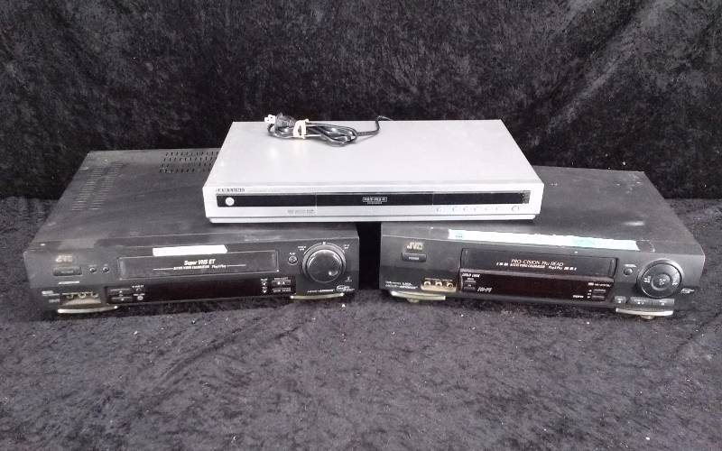 Lot - Electronics, DVD Player, VHS Player