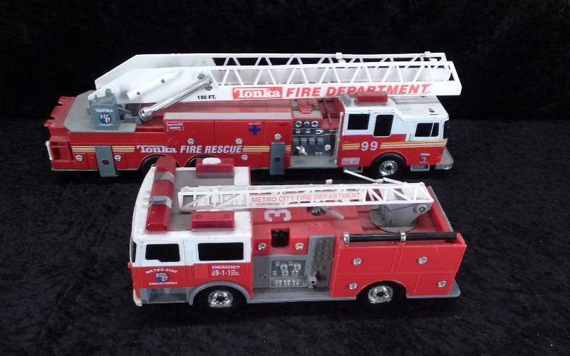 metro city fire department toy truck