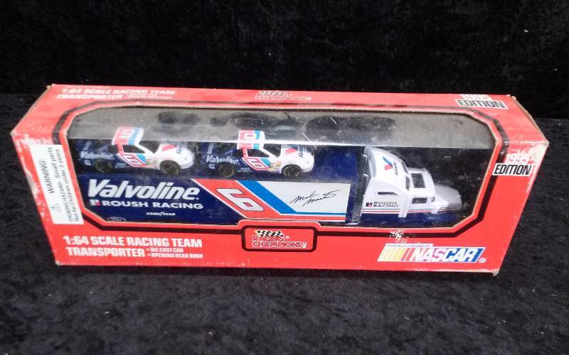 Racing Champions NASCAR Transporter, 164, Valvoline