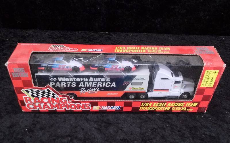 Racing Champions NASCAR Transporter, 164, Western Auto