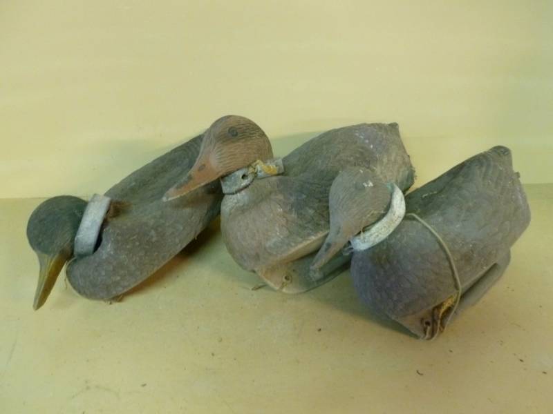 lot 31 image: Vintage Duck Decoys