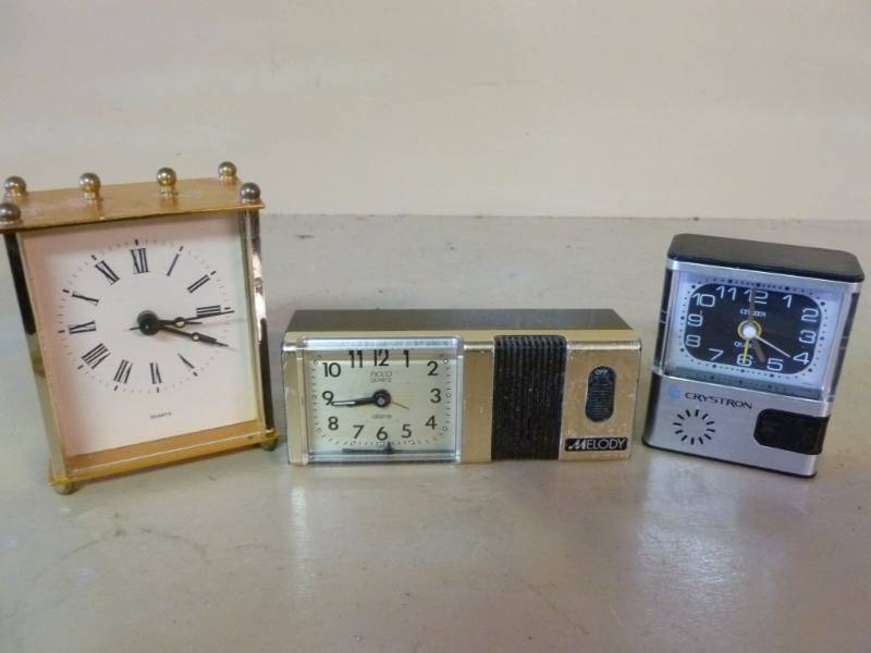 lot 41 image: clocks