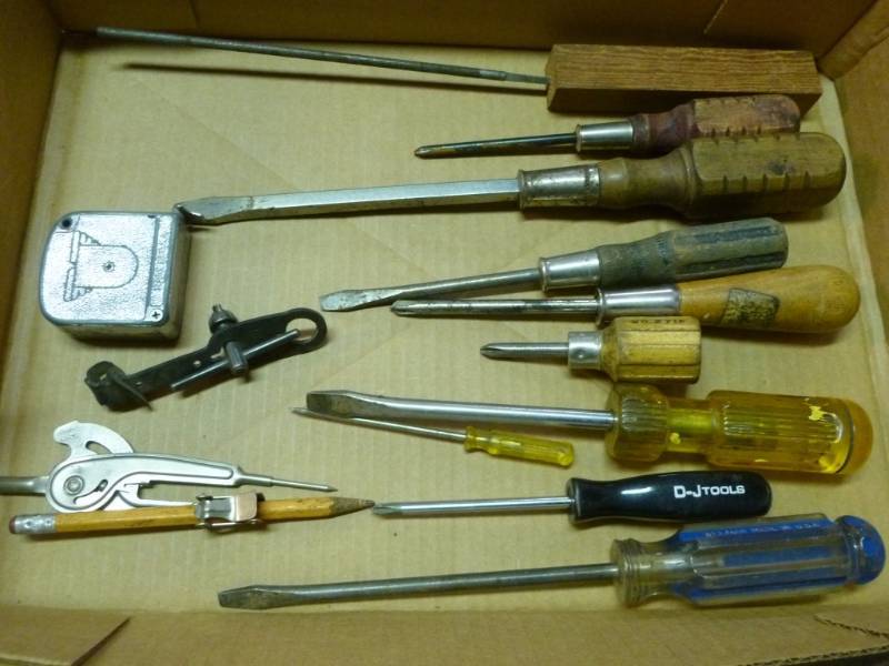 lot 52 image: Tools