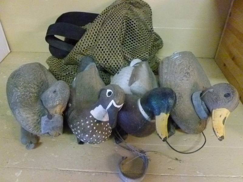 lot 54 image: Duck Decoys