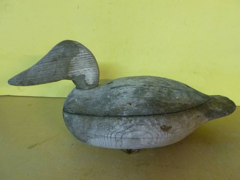lot 96 image: Vintage Duck Decoy