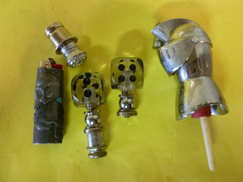 lot 109 image: Car Lighters