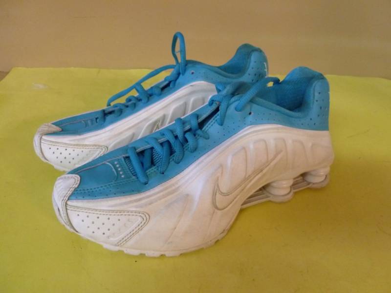 lot 112 image: Nike Shoes